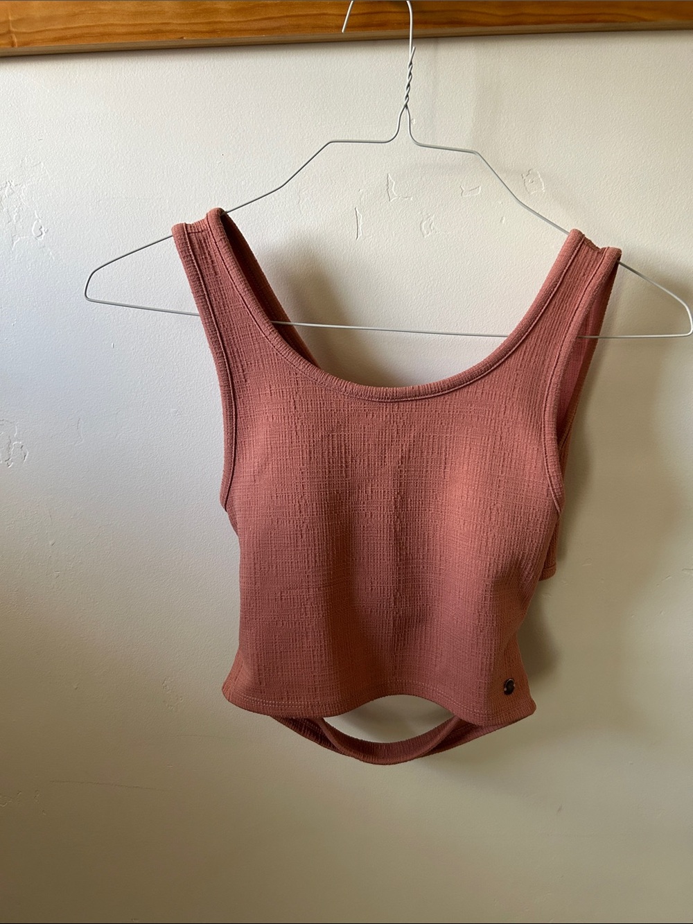 Roxy Ribbed Scoop Tank Top in Dusty Rose